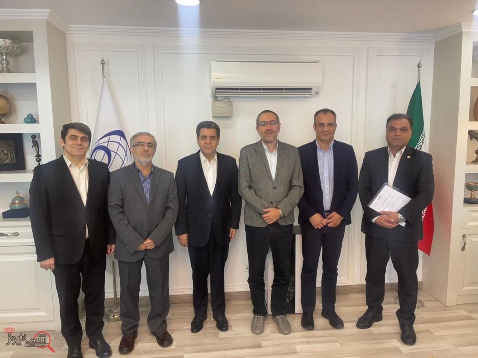 تأمین مواد اولیه نساجی توسط شرکت بازرگانی پتروشیمی محقق می شود